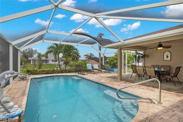 1023 SE 15th ST, Cape Coral, FL 33990