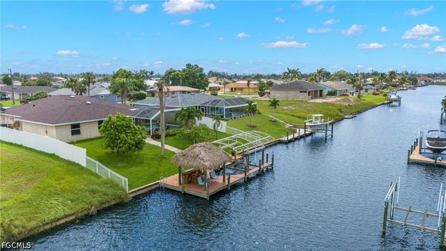 1023 SE 15th ST, Cape Coral, FL 33990