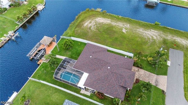 1023 SE 15th ST, Cape Coral, FL 33990