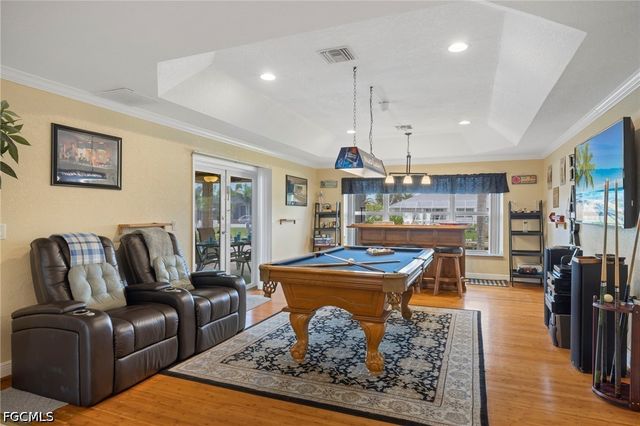 1023 SE 15th ST, Cape Coral, FL 33990