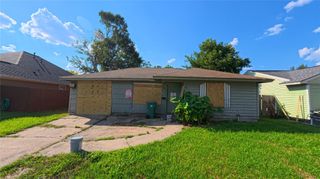 2311 Pomona Drive, Pasadena, TX 77506