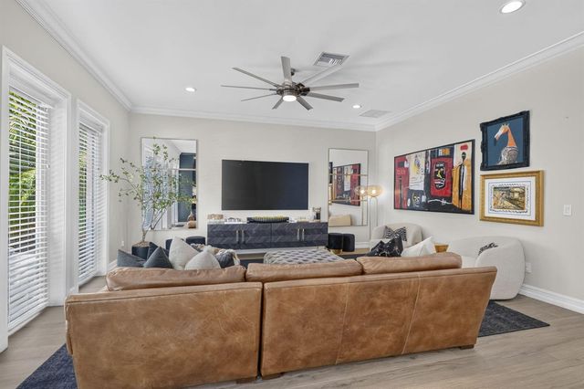 2021 SW 14th Terrace, Fort Lauderdale, FL 33315