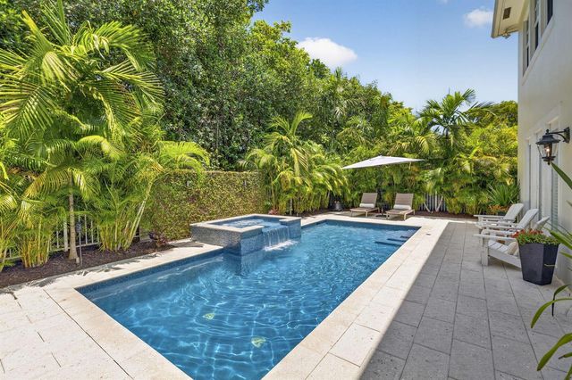 2021 SW 14th Terrace, Fort Lauderdale, FL 33315