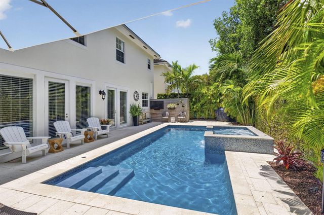 2021 SW 14th Terrace, Fort Lauderdale, FL 33315