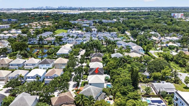 2021 SW 14th Terrace, Fort Lauderdale, FL 33315