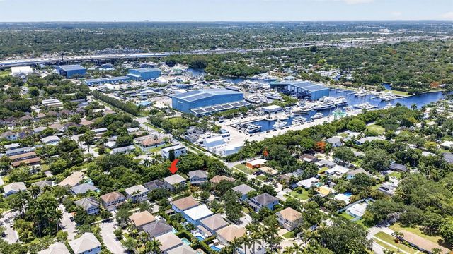 2021 SW 14th Terrace, Fort Lauderdale, FL 33315