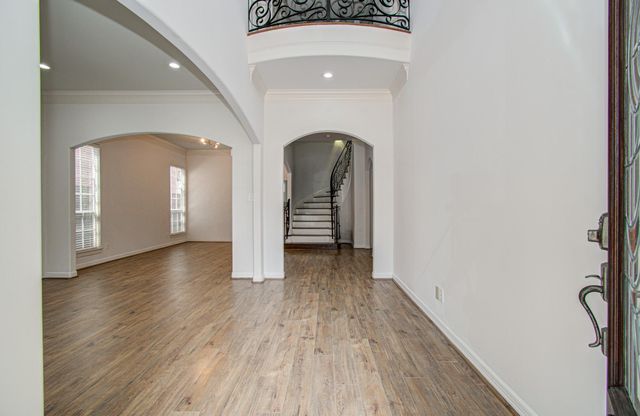 13514 Broadmeadow Lane, Houston, TX 77077