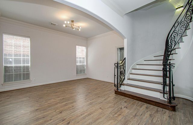 13514 Broadmeadow Lane, Houston, TX 77077