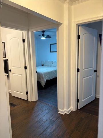 4 Prince George LN, Newport News, VA 23608