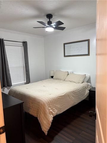 4 Prince George LN, Newport News, VA 23608