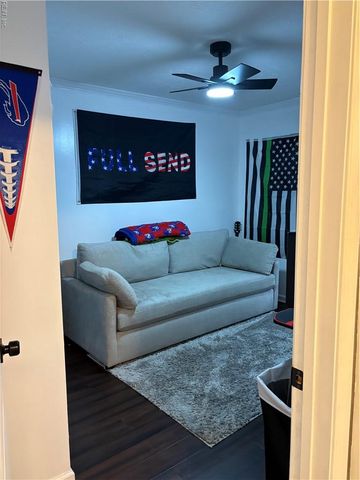 4 Prince George LN, Newport News, VA 23608