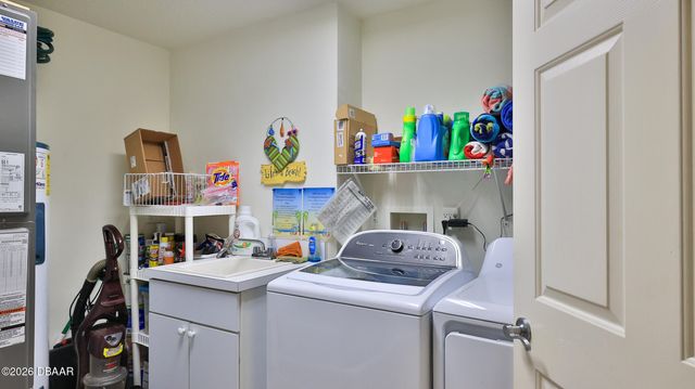 2403 S Atlantic Ave Apt 302, Daytona Beach Shores, FL 32118