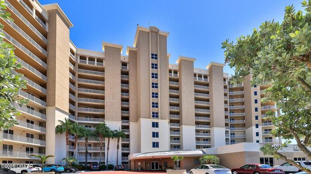 2403 S Atlantic Ave Apt 302, Daytona Beach Shores, FL 32118