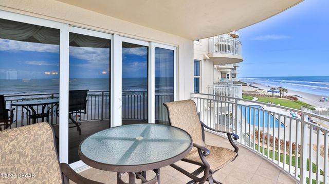 2403 S Atlantic Ave Apt 302, Daytona Beach Shores, FL 32118