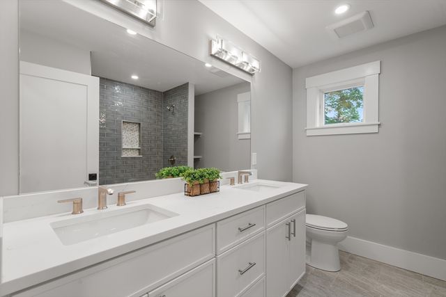 71 Mystic St, Arlington, MA 02474
