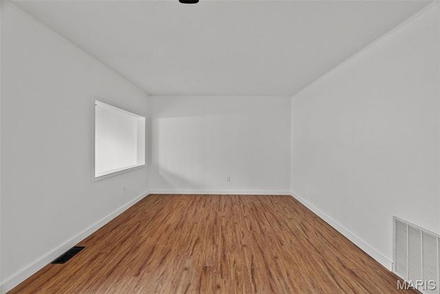 1910 Leondale Avenue, St Louis, MO 63114