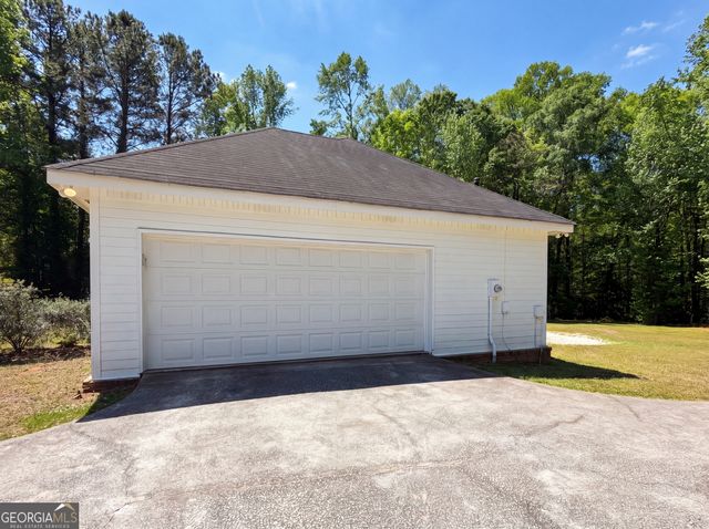 213 Carl Parker Road, Hampton, GA 30228