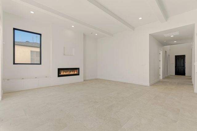 1008 22nd Street NW, Albuquerque, NM 87104