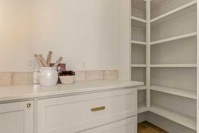 1008 22nd Street NW, Albuquerque, NM 87104