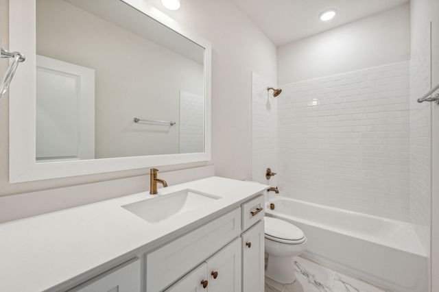 122 John Street, Aledo, TX 76008