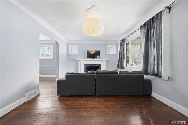 17617 Indiana Street, Detroit, MI 48221