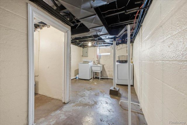 17617 Indiana Street, Detroit, MI 48221