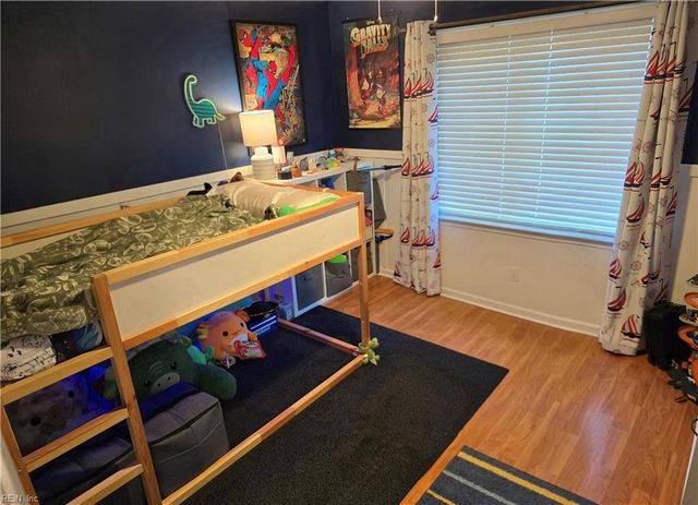 16 Critzos CT, Hampton, VA 23669