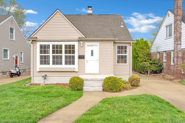 1240 W 11 MILE Road, Berkley, MI 48072