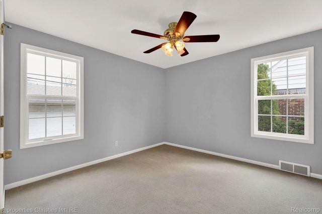 1240 W 11 MILE Road, Berkley, MI 48072