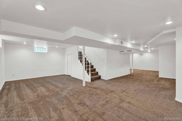 1240 W 11 MILE Road, Berkley, MI 48072