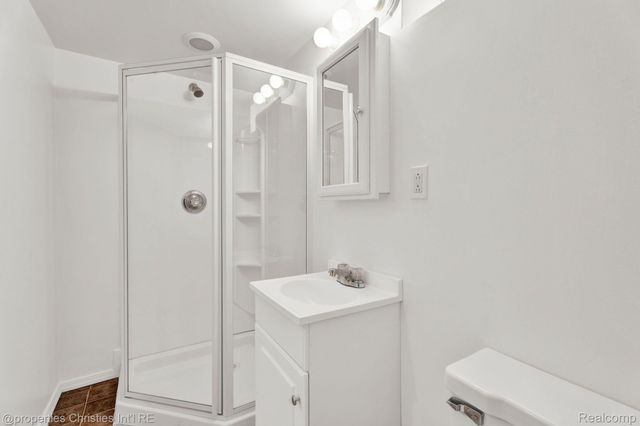 1240 W 11 MILE Road, Berkley, MI 48072