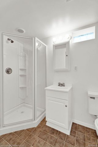 1240 W 11 MILE Road, Berkley, MI 48072