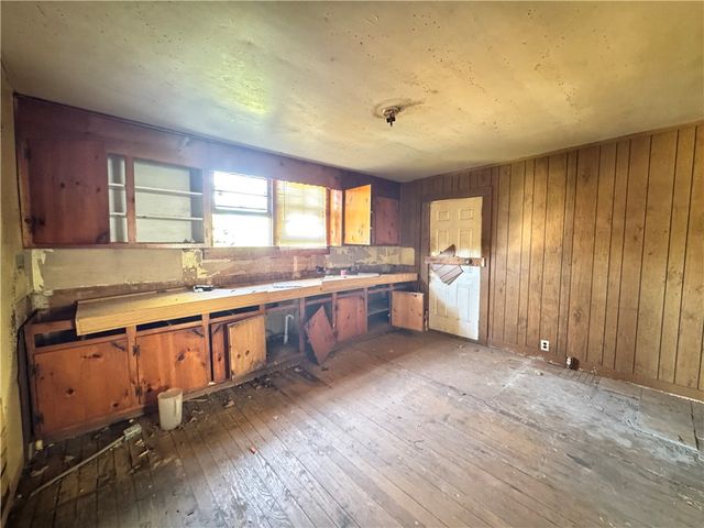 9 Humbert Street, Seneca, SC 29678