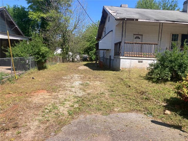 9 Humbert Street, Seneca, SC 29678