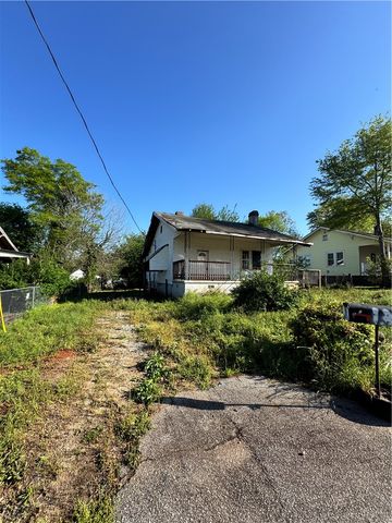 9 Humbert Street, Seneca, SC 29678