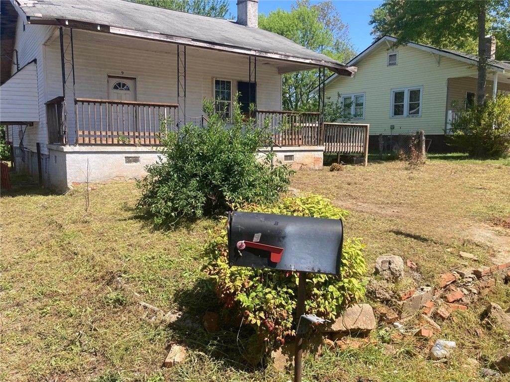 9 Humbert Street, Seneca, SC 29678