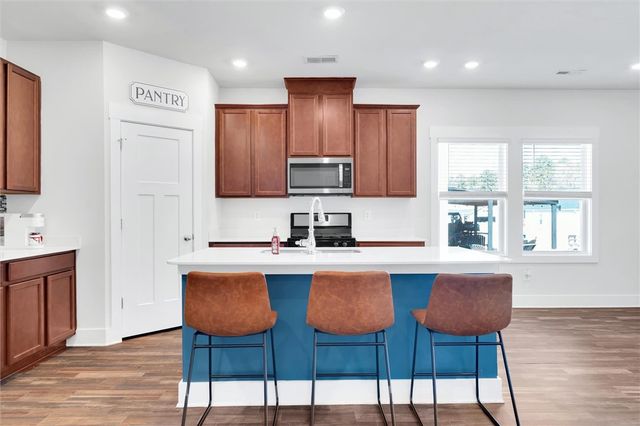 136 Walking Stick Way, Pelzer, SC 29669