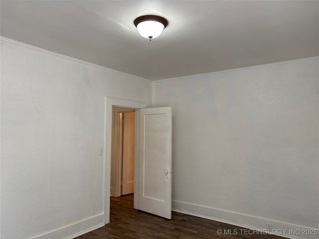 801 B Street NW, Ardmore, OK 73401