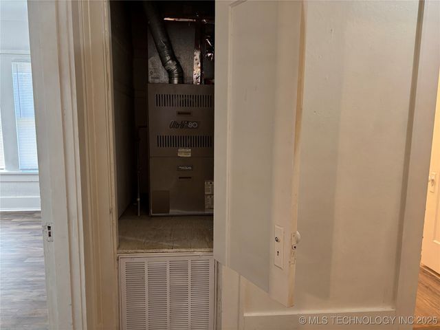 801 B Street NW, Ardmore, OK 73401