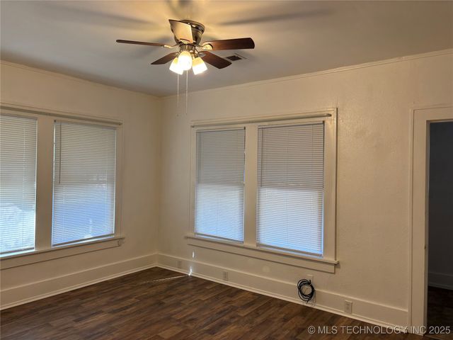 801 B Street NW, Ardmore, OK 73401