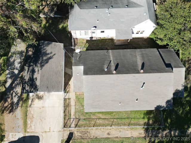 801 B Street NW, Ardmore, OK 73401