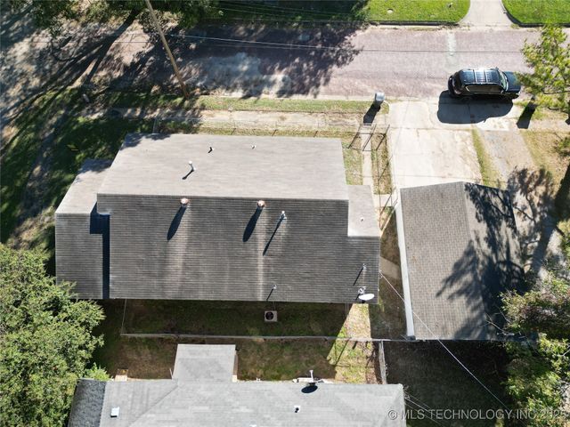 801 B Street NW, Ardmore, OK 73401