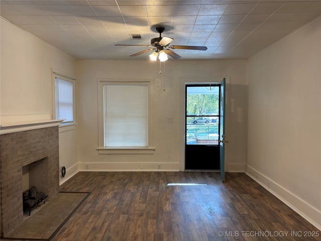 801 B Street NW, Ardmore, OK 73401