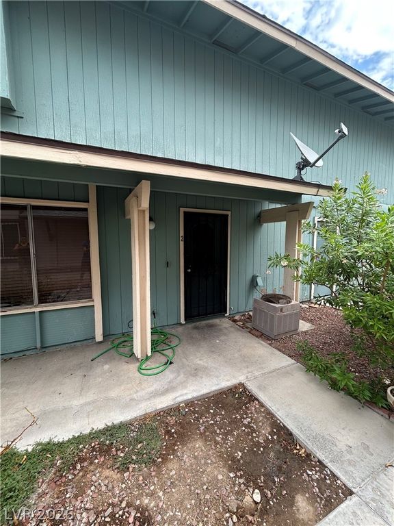4758 Roberta Street 2, Las Vegas, NV 89119 — exterior
