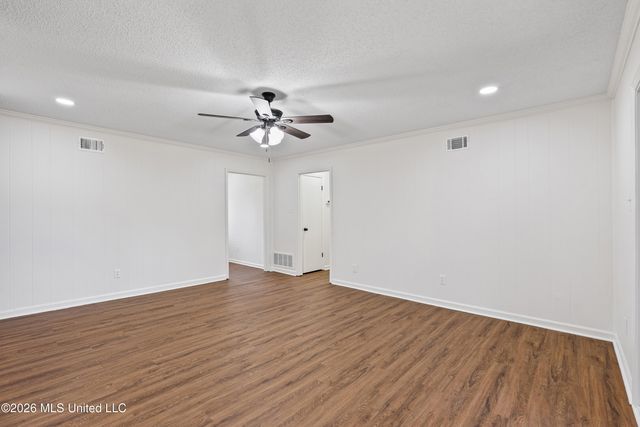 6405 Chickasaw Drive, Olive Branch, MS 38654