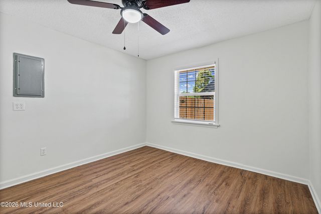 6405 Chickasaw Drive, Olive Branch, MS 38654