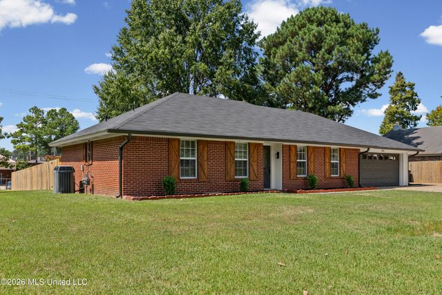 6405 Chickasaw Drive, Olive Branch, MS 38654