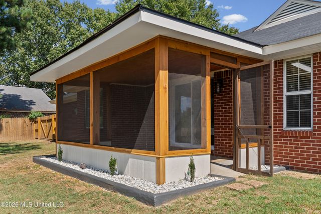 6405 Chickasaw Drive, Olive Branch, MS 38654