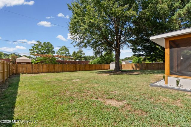 6405 Chickasaw Drive, Olive Branch, MS 38654