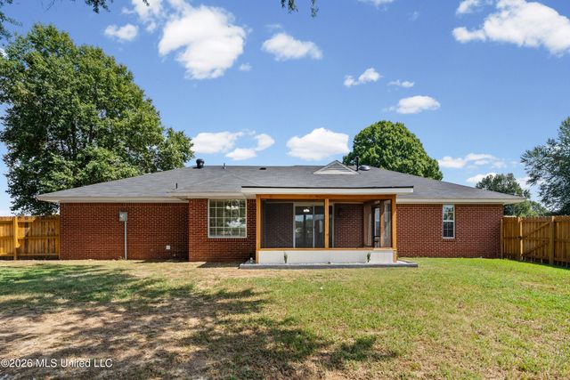 6405 Chickasaw Drive, Olive Branch, MS 38654